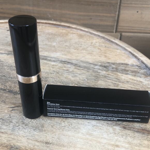 BOBBI BROWN Skin Foundation Stick NATURAL TAN (W-054) .31 oz - NEW - Picture 4 of 5